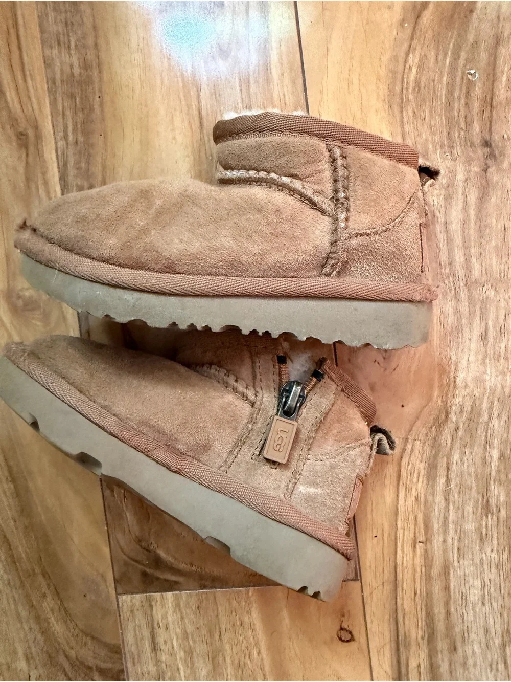 UGG Kids mini